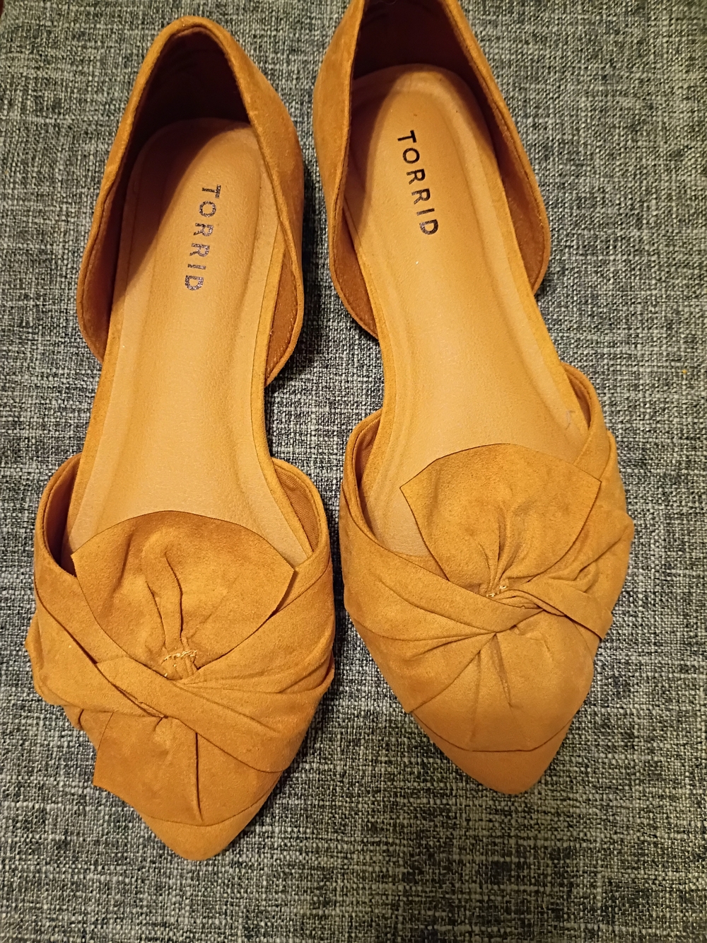 Torrid  Pointed Knot D'Orsay Flats Size 9WW
